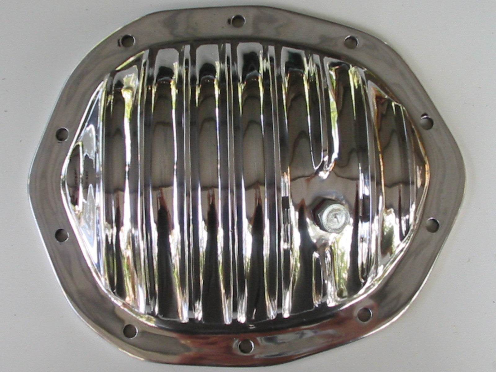 Holden 10 Bolt Salisbury diff cover polished – Independent Retro Castings