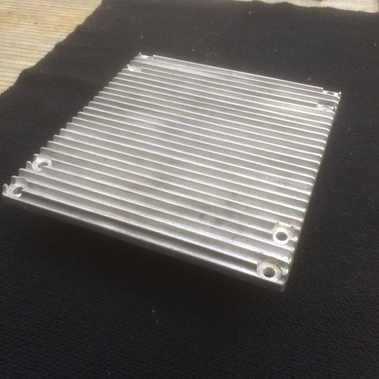 Jaguar rear bottom plate plain. Unpolished Aluminium