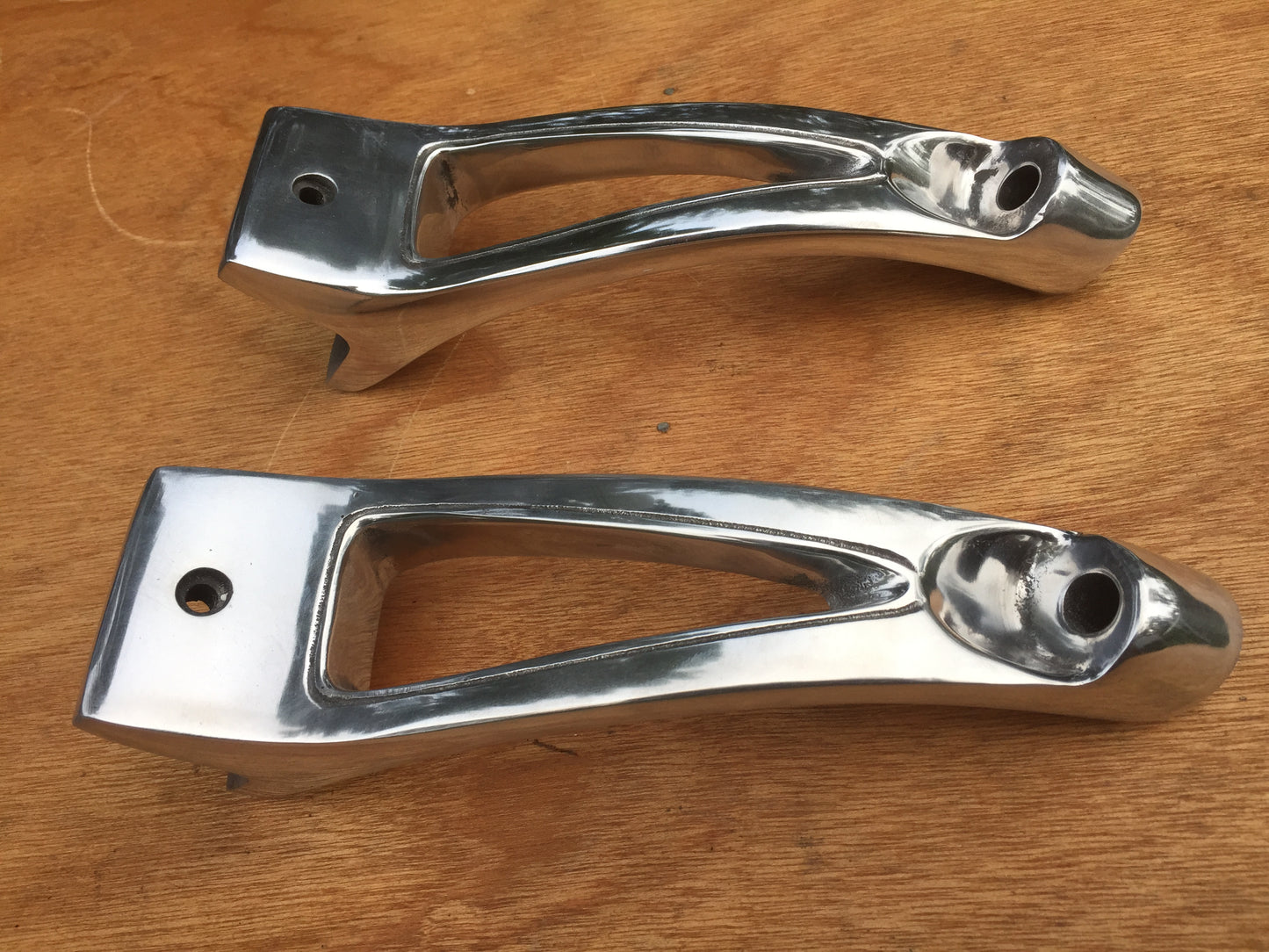 Cut-out Headlight posts Pair for T Buckets, Hi Boys. Polished Aluminium