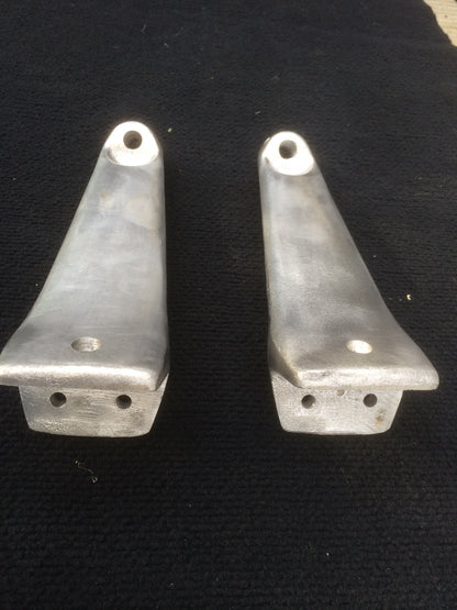 Solid Headlight posts Pair for T Buckets, Hi Boys. Unpolished Aluminium